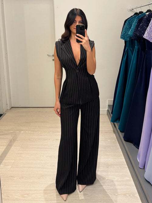 Completo gessato con gilet