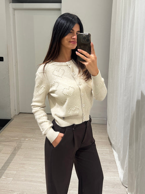 Cardigan cuori in rilievo
