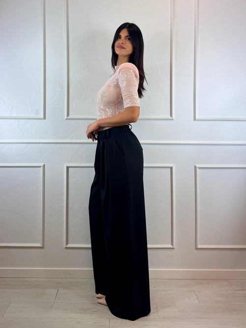 Body pizzo e paillettes con spalle imbottite