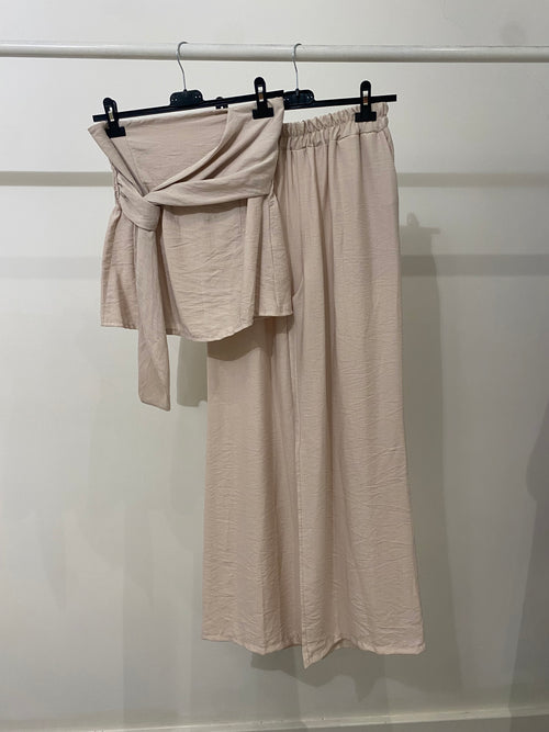 Completo top fascia con pantalone