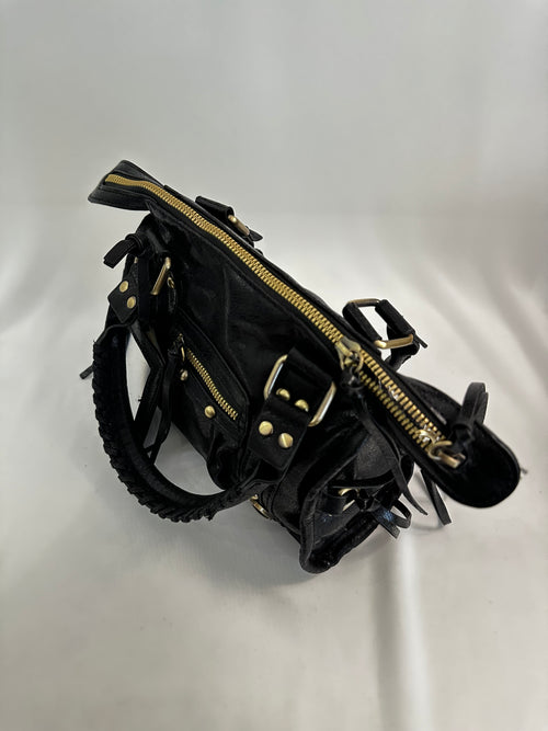 Borsa Lucy piccola borchie e lacci ecopelle