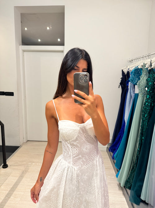 Vestito lungo sangallo