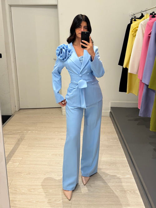 Completo giacca fiore e pantalone palazzo