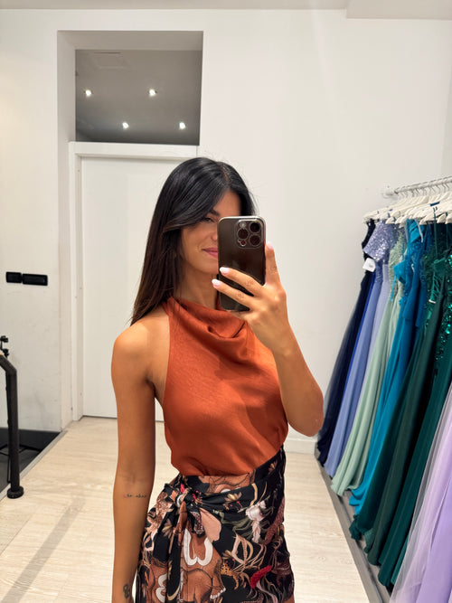 Top raso scollo schiena