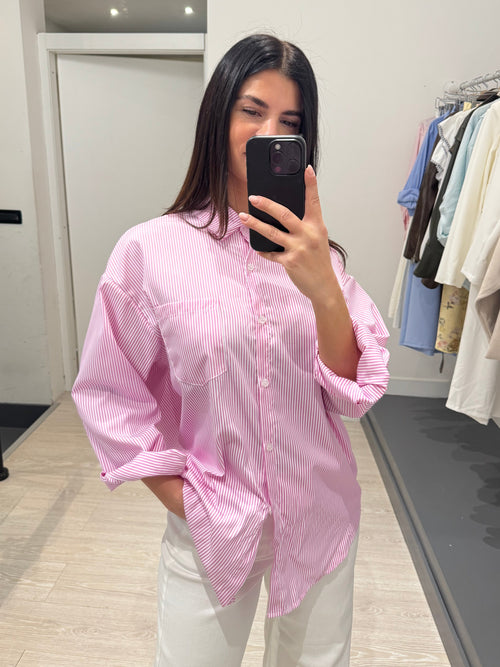 Camicia righe e tasca