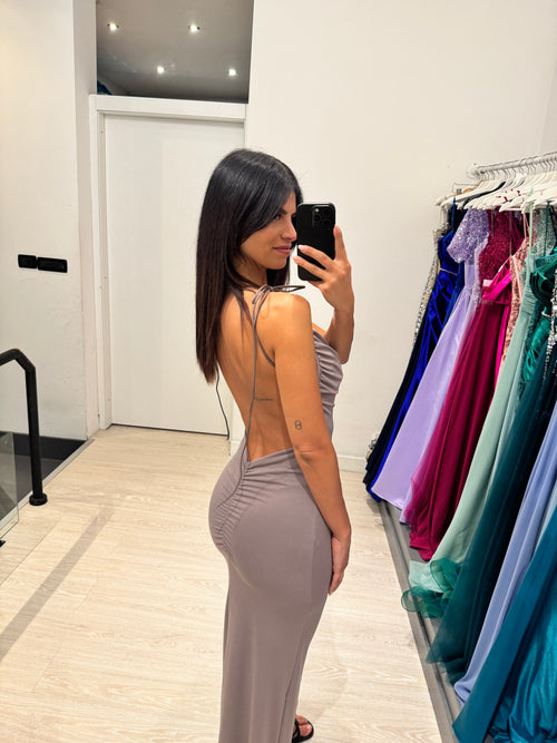 Vestito lungo lacci e schiena nuda