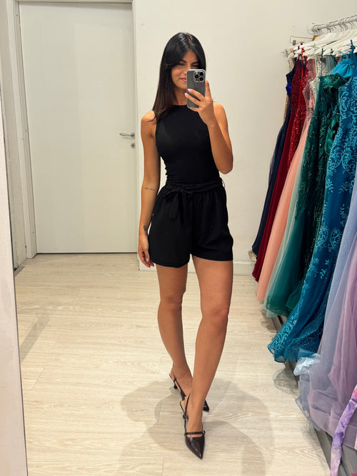 Shorts leggero con cintura