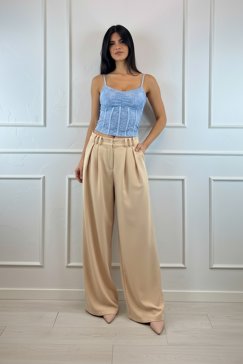 Top crop pizzo con spalline sottili