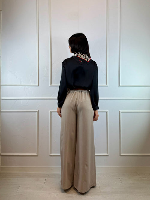 Camicia con foulard coordinato