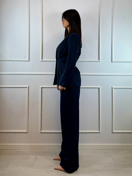 Completo giacca con pence e pantalone