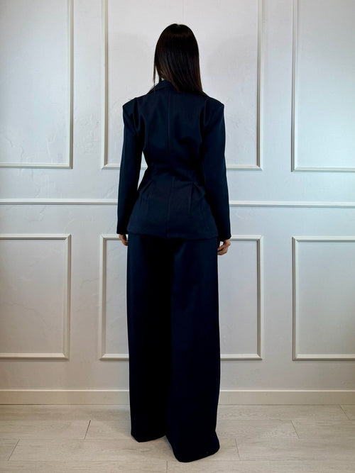 Completo giacca con pence e pantalone