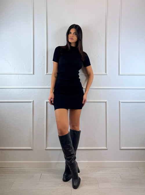 Tubino in maglia a manica corta